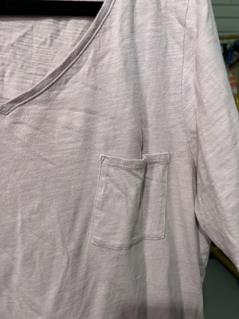 Eileen Fisher petite Light violet  V-Neck Women's Pocket Tee size Lrg petite - Picture 3 of 4